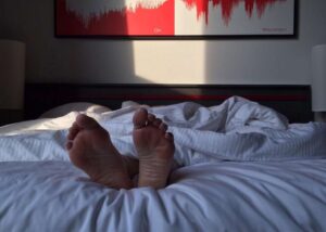 Schlafprobleme: Warum du nachts nicht abschalten kannst – Ursachen verstehen und wieder erholsam schlafen